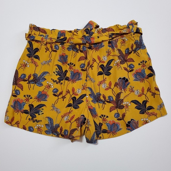 NWT Loft flowy floral crepe shorts size large - Picture 4 of 6